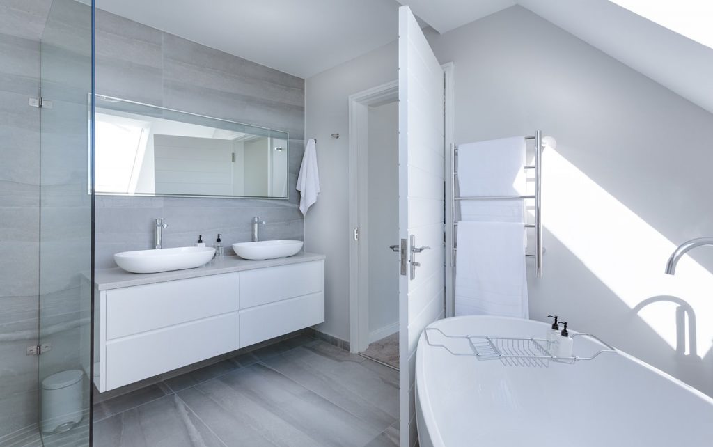 Choosing Your Ideal Bathroom Suite